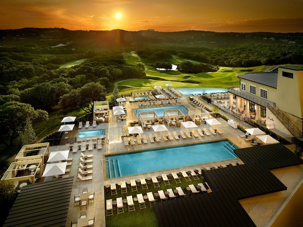 Barton Creek Resort & Spa